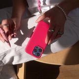 Silicone Case Hot Pink · iPhone 14 Pro